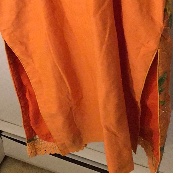 Ethnic Kurta raw silk embroidered beautiful tunic dress top - Picture 5 of 5